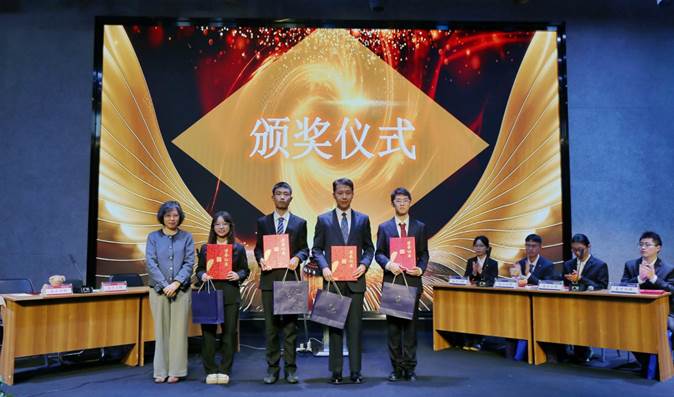 831f156620f0c0e6f5a81b624170c925